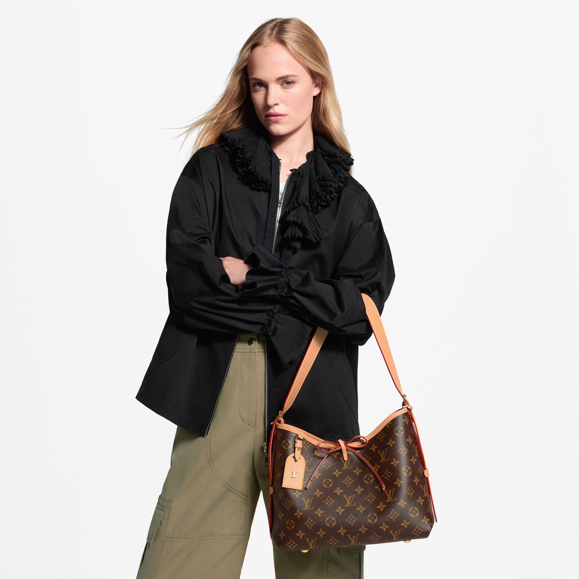 CarryAll Cargo Vibe PM H34 - Handbags | LOUIS VUITTON